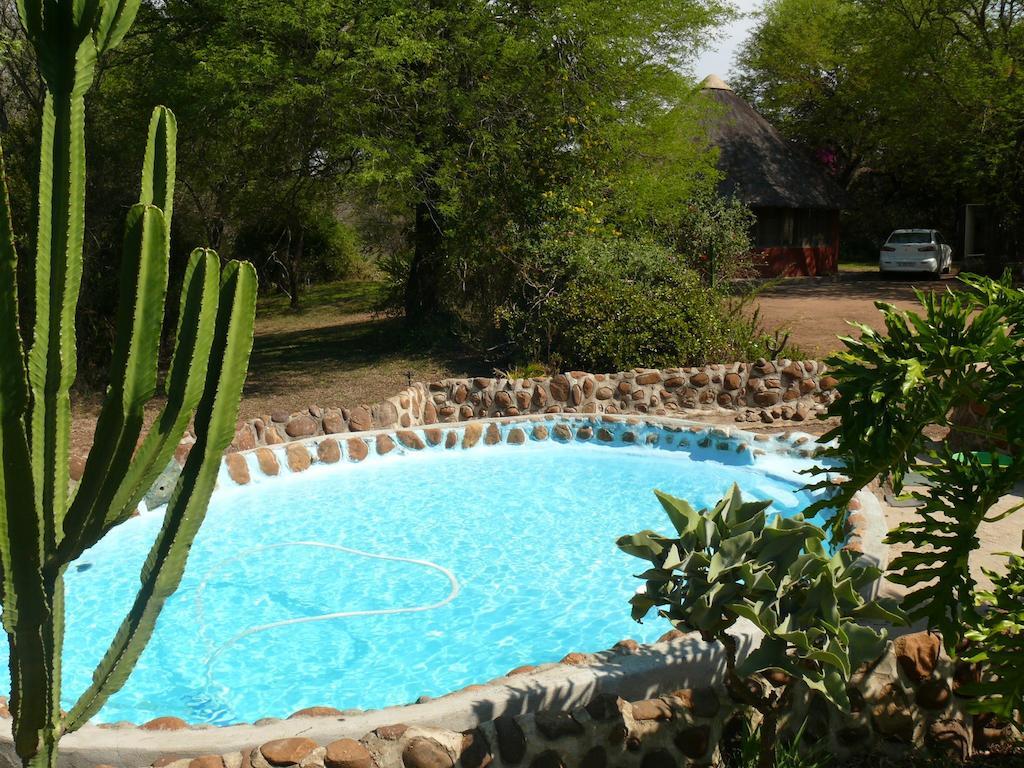Amanzimlotzi Riverside Bush Camp Hoedspruit Exterior foto